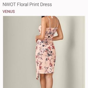 Women’s Venus size small floral dress
